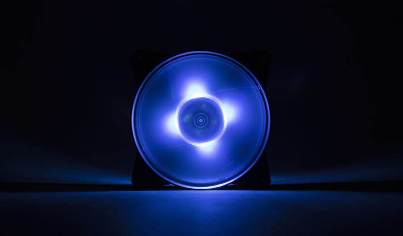 MasterFan Pro 120 Air Flow RGB PACK- ventola 120mm LED- 650 ~ 1100 RPM- 3in1 con controller RGB