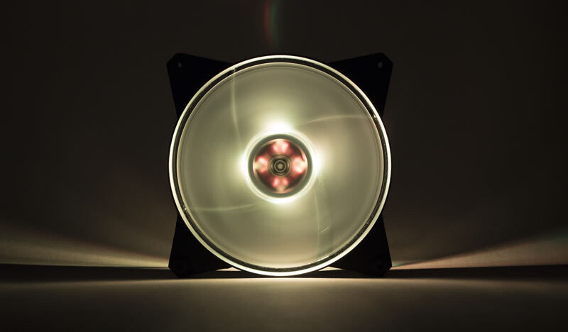 MasterFan Pro 140 Air Flow RGB PACK- ventola 140mm LED- 650 ~ 1500 RPM- 3in1 con controller RGB